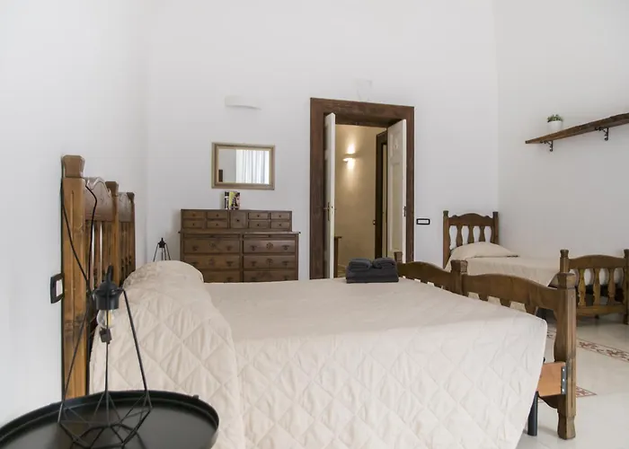 Palazzo Italia Apartments Bari