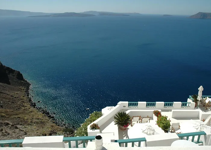 Aparthotel Strogili Oia 