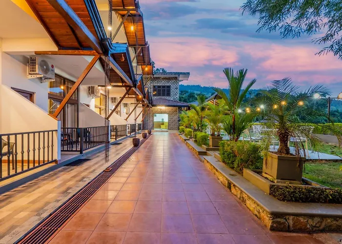 Eagle Regency Hotel Kandy