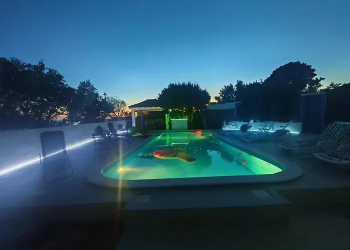 Party Hotel Novalja