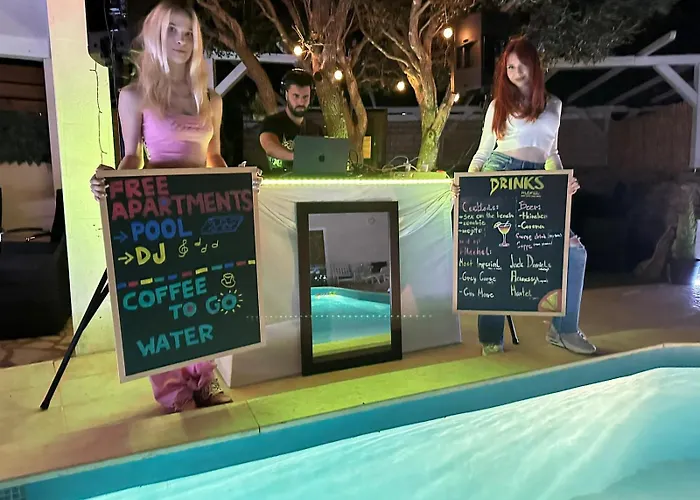 Party Hotel Novalja