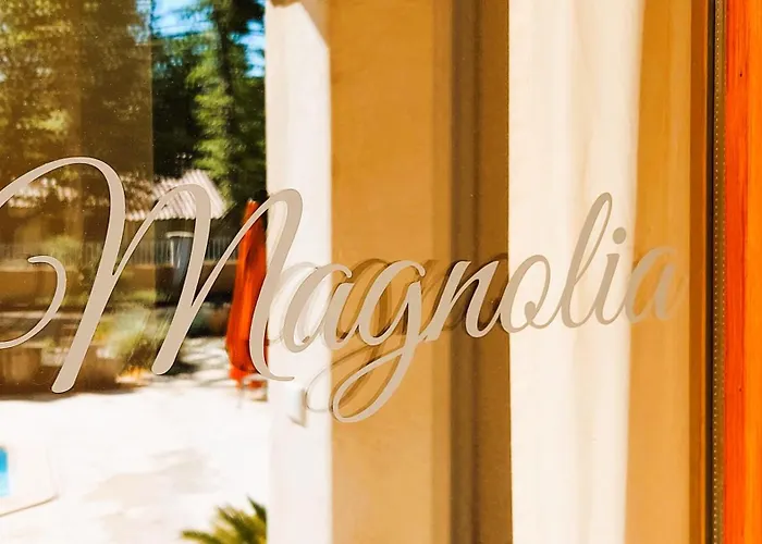 le Mas Provençal Régusse