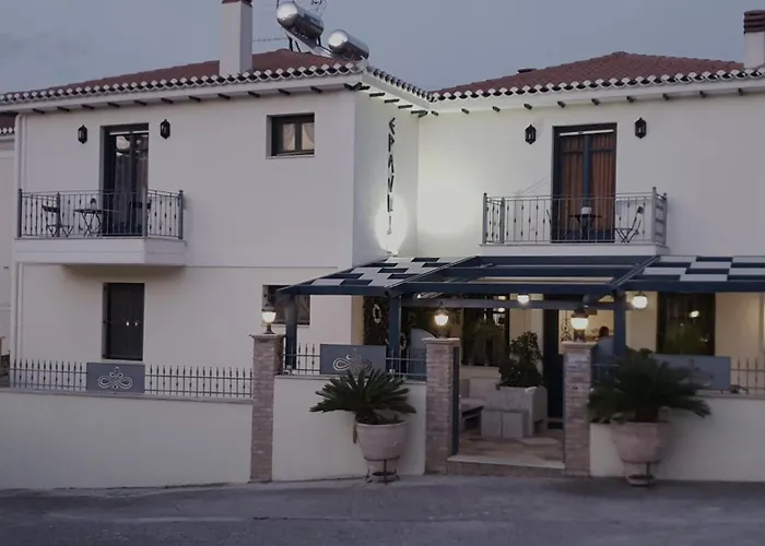 Hotel "Epavlis Boutique Galaxidi"