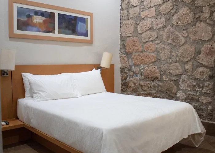 Holiday Inn Express Morelia Centro Historico