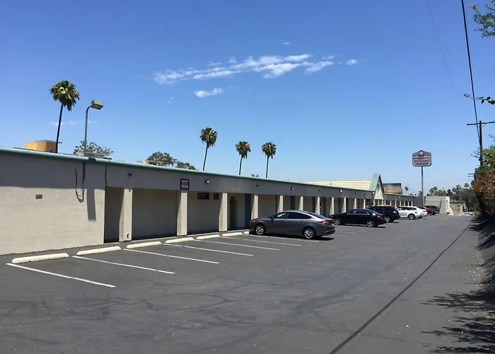 Mikado Hotel - Universal Studios-Burbank Los Angeles