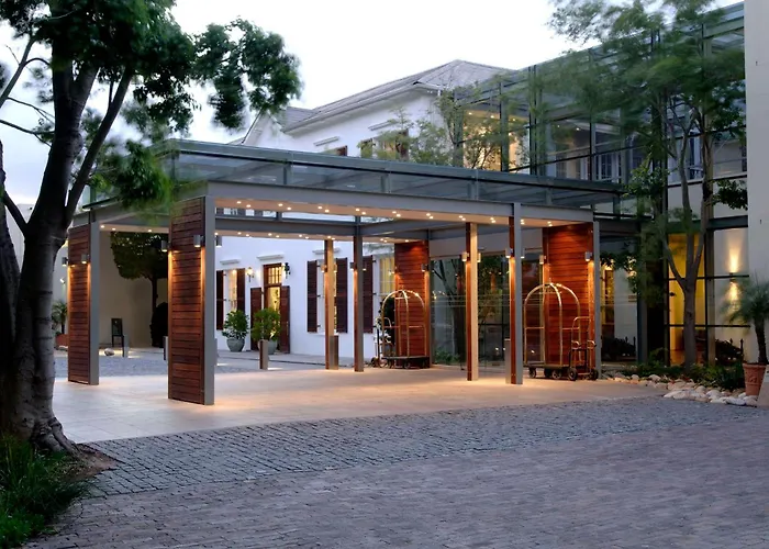 Vineyard Hotel Le Cap