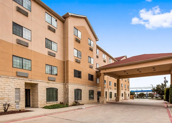 Best Western Windsor Pointe Hotel & Suites-Frost Bank Center