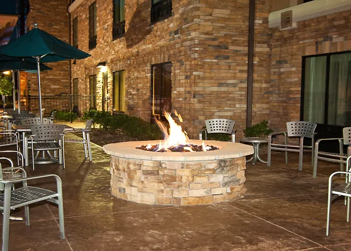 Holiday Inn Express Hotel & Suites Wichita Northeast By Ihg