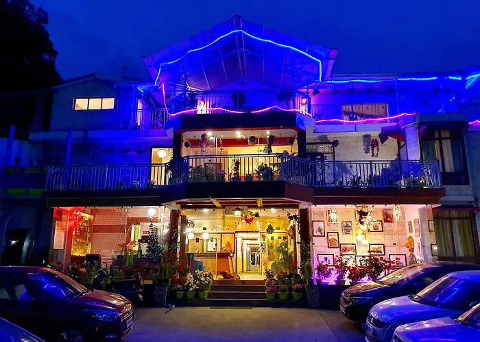 Sun N Snow - Majestic View Hotel Mussoorie