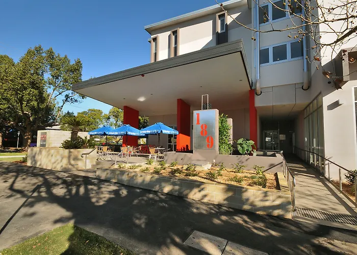 Laguna Serviced Apartments