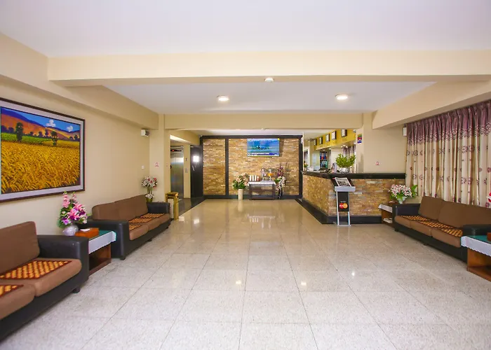 Grace Treasure Hotel
