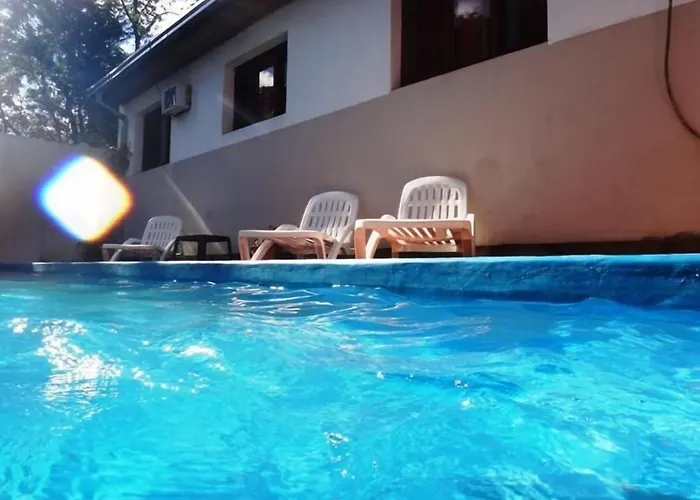 Hotel Tierra Colorada
