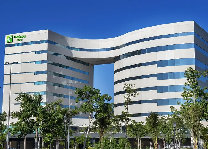Holiday Inn&Suites - Merida La Isla, an IHG Hotel