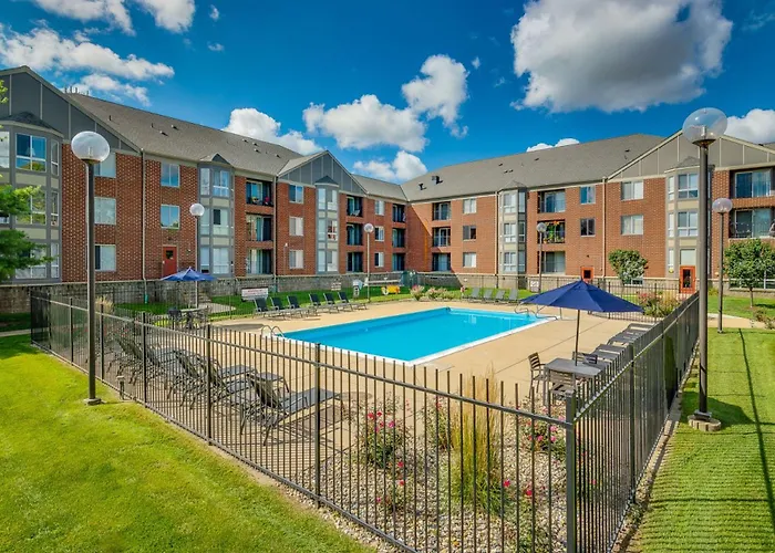 Kasa Downtown South Bend Aparthotel
