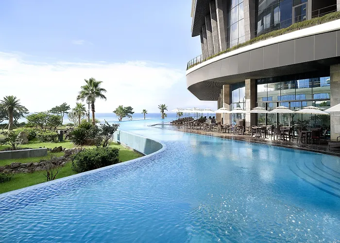Parnas Hotel Jeju Seogwipo