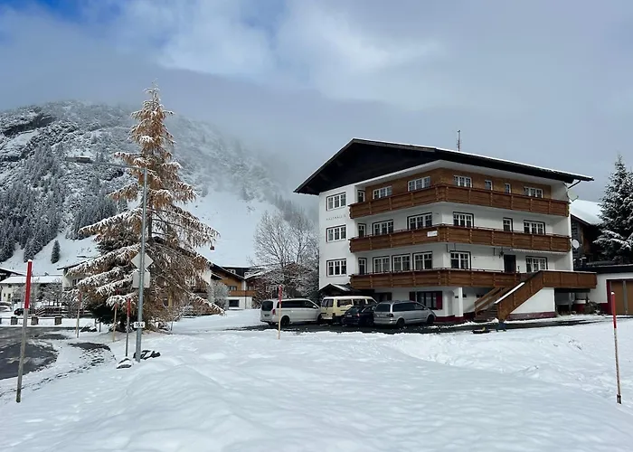 Haus Wallis by stayFritz - Ski-In Ski-Out Zimmer 'garni' am Arlberg Warth 