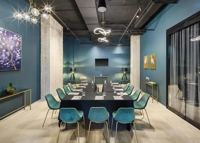 Skylark, Aluma Hotels & Resorts Athene