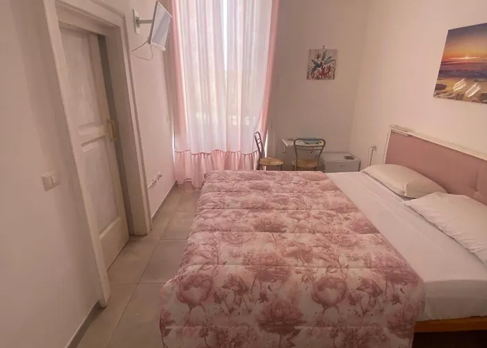 Bed and Breakfast Campo Di Marte à Naples