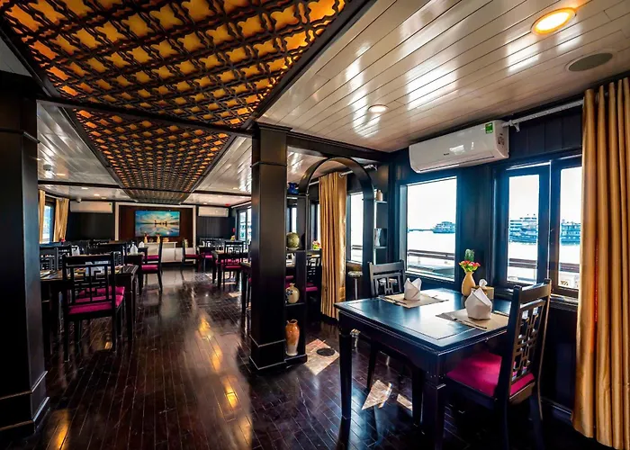 La Regina Classic Cruise Ha Long