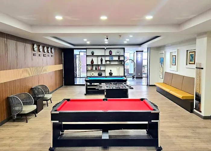 Dynasty Grande Hotel
