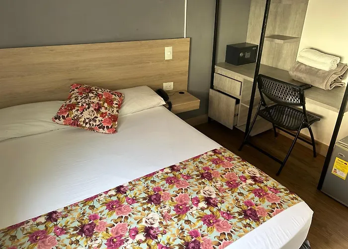 Hotel Poma Rosa Medellin