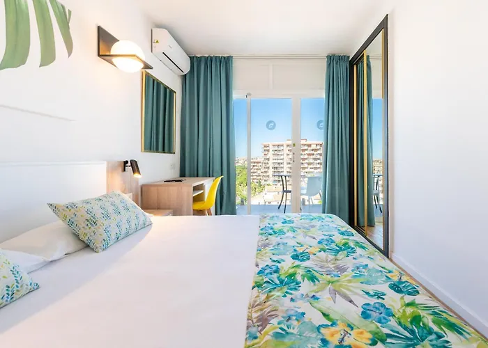 Hotel San Fermin By Dorobe à Benalmádena