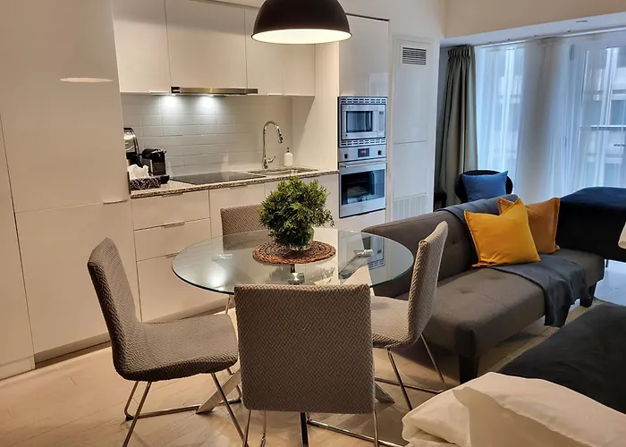 Stylish Downtown Toronto Residential Hotel