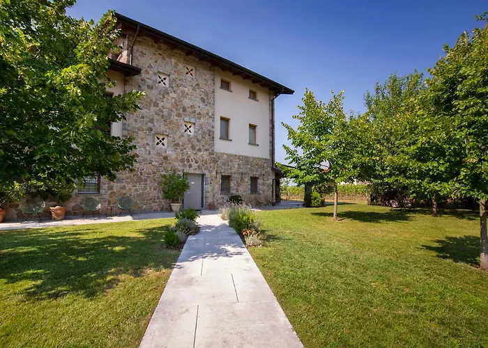 Bed and Breakfast Massoni Wine Relais Peschiera del Garda