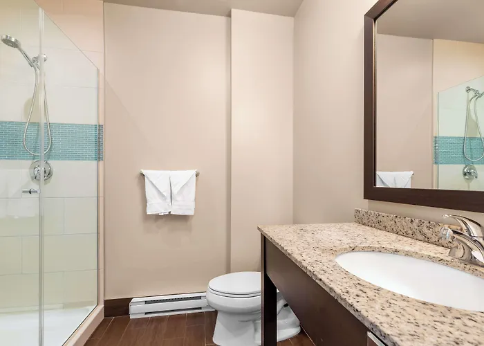 Best Western Plus Hotel Montreal