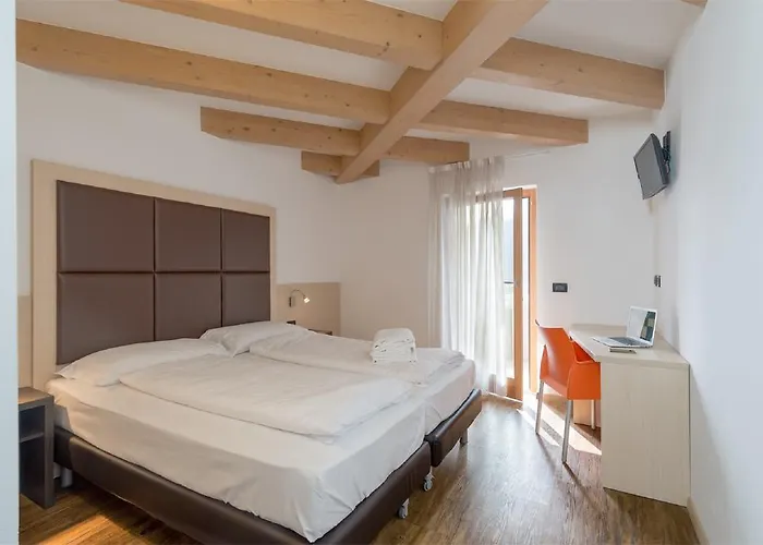 Villa Cameras Room And Breakfast Mori