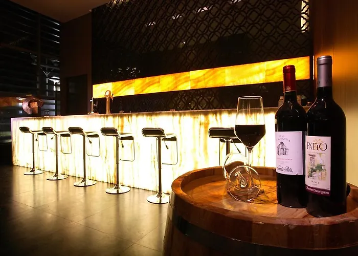 Mercure Suzhou Park Hotel & Suites