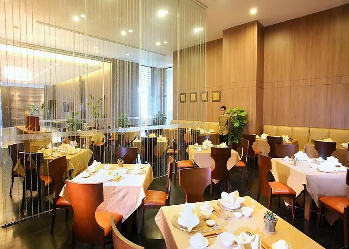 Mercure Suzhou Park Hotel & Suites