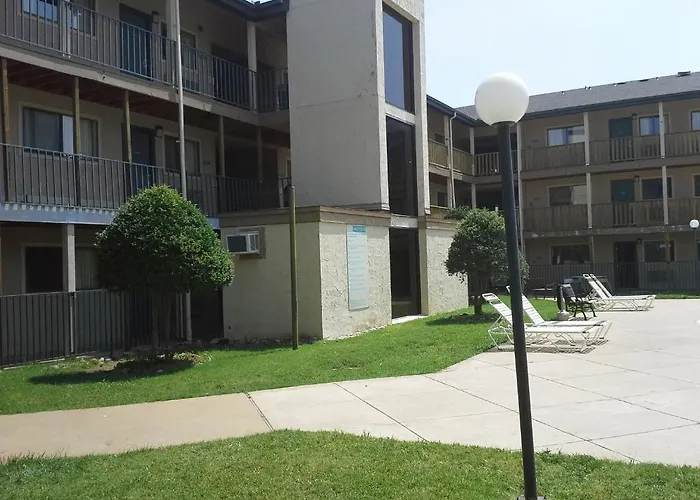 Howard Johnson Tulsa