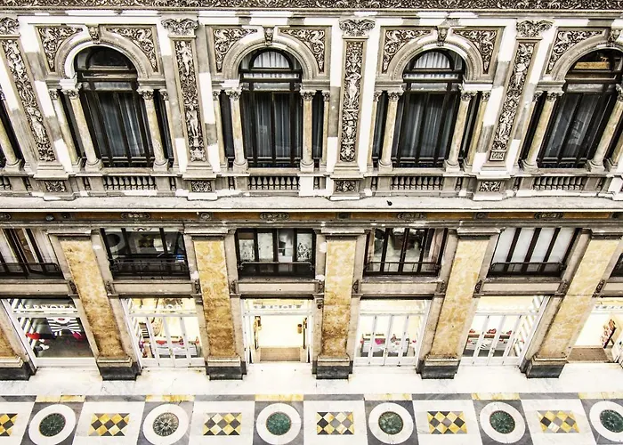 Domus Sibyllina, Galleria Umberto I