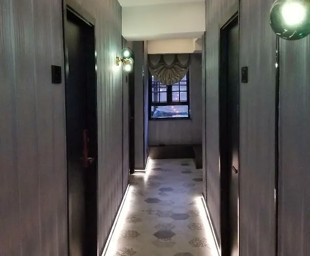 Star City Hotel